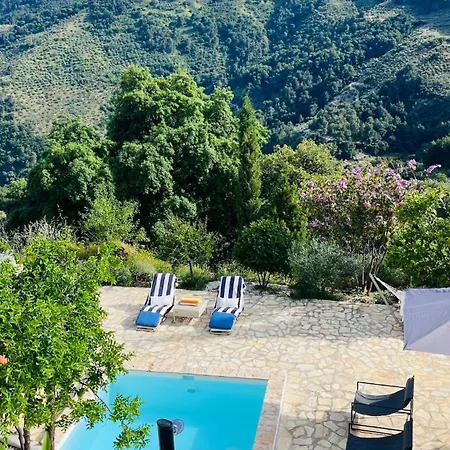 La Casita De La Loma Sierra De Nieves, Holiday home Yunquera