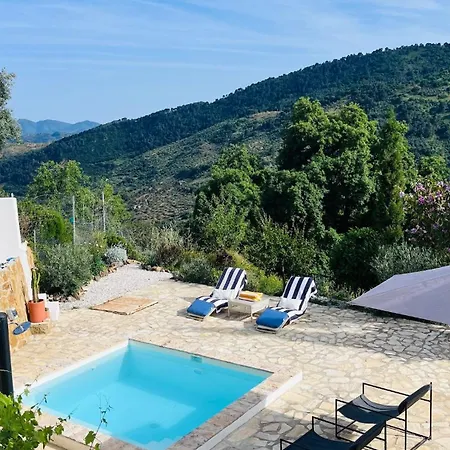 La Casita De La Loma Sierra De Nieves, * Yunquera