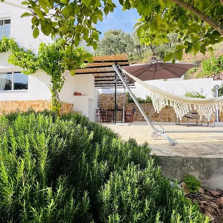 La Casita De La Loma Sierra De Nieves, Holiday home Yunquera
